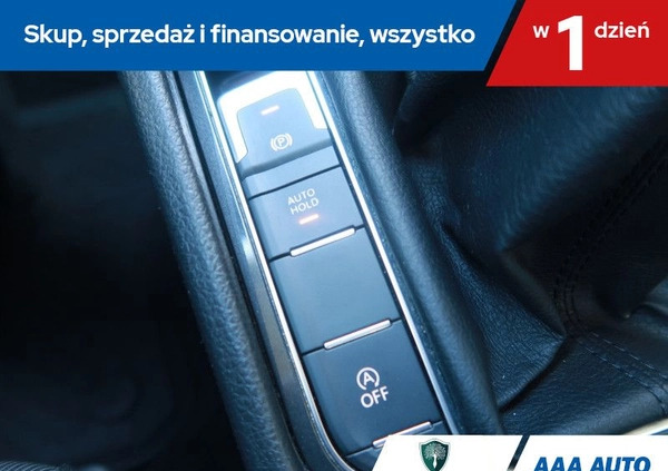 Volkswagen Golf Sportsvan cena 48000 przebieg: 205835, rok produkcji 2018 z Mrozy małe 277